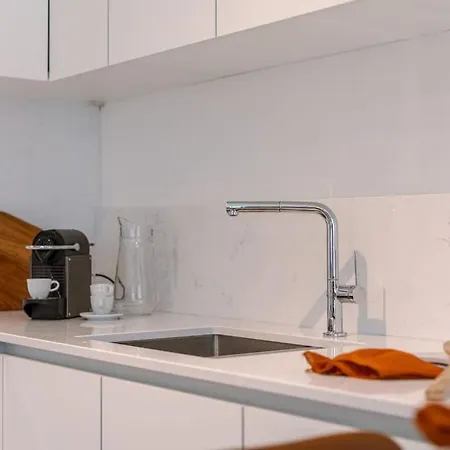 2-br With Terrace & Bbq & Parking Lägenhet *