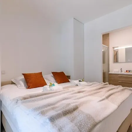 2-br With Terrace & Bbq & Parking Lägenhet Oostende